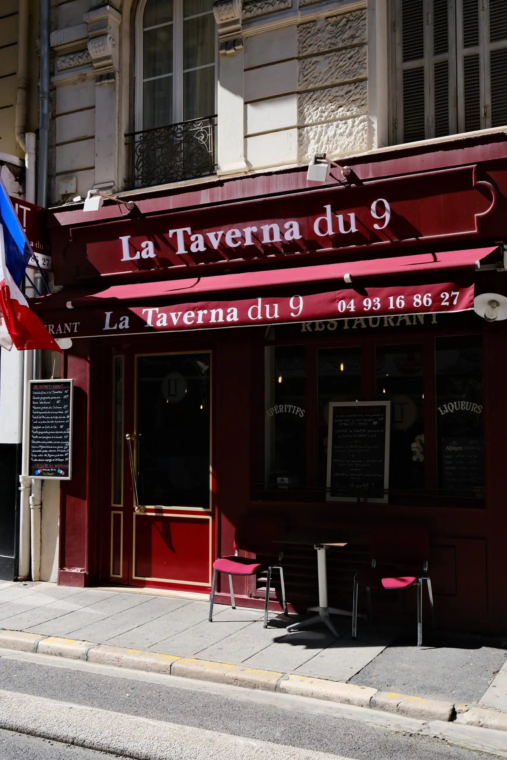La taverna du 9 à Nice