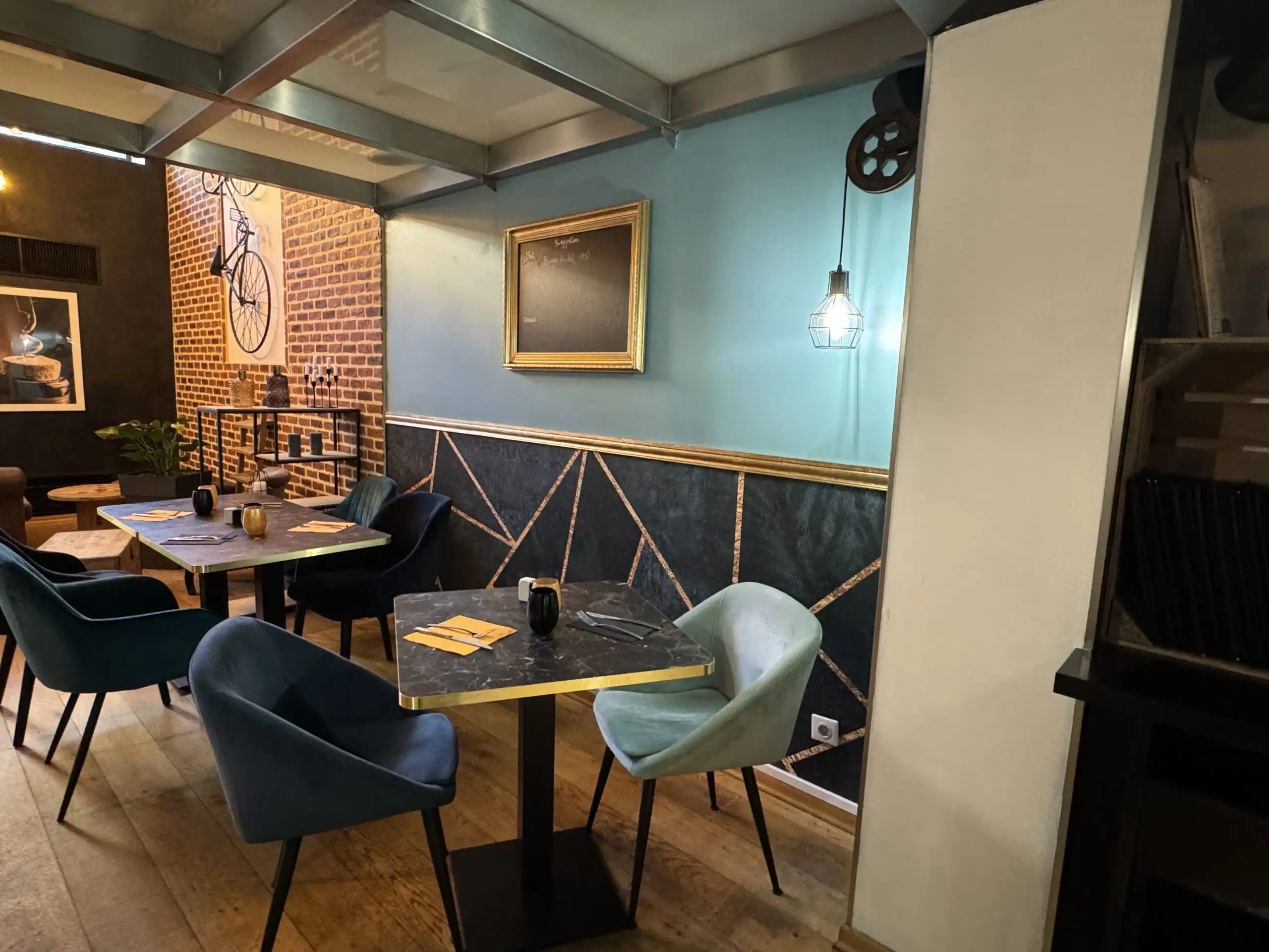 L'Un des Sens à Valenciennes