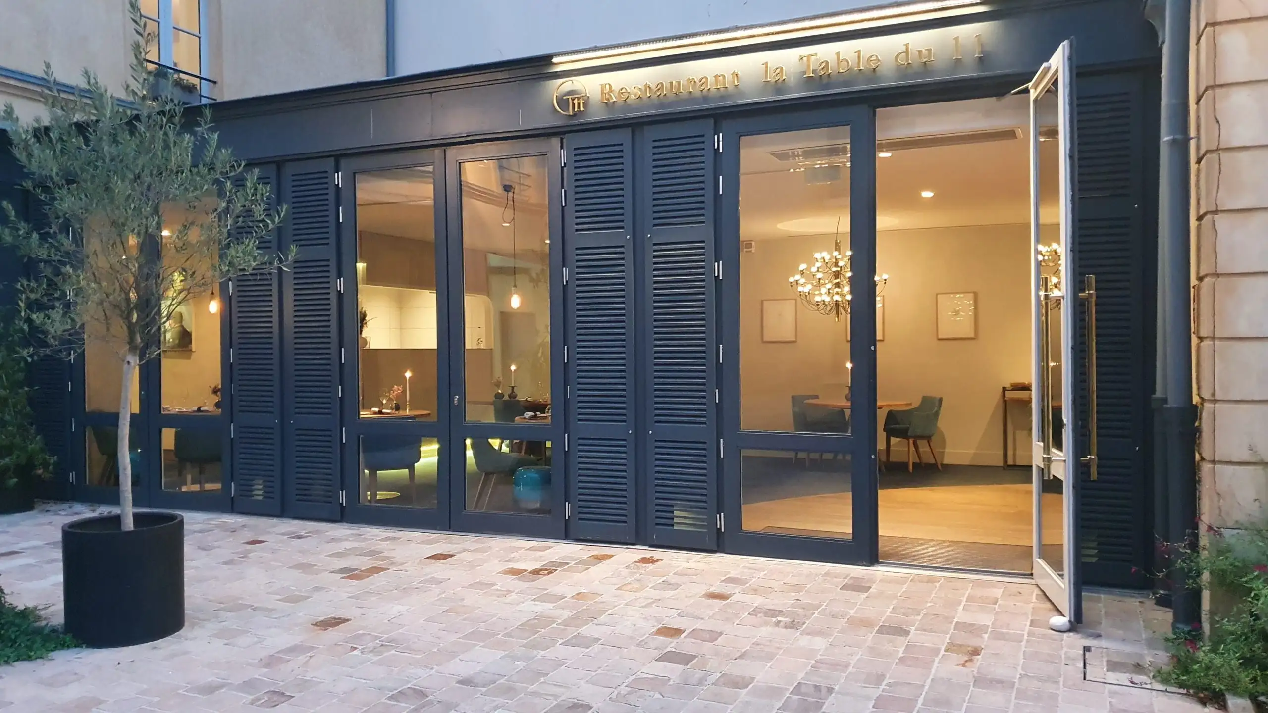 La Table du 11 à Versailles