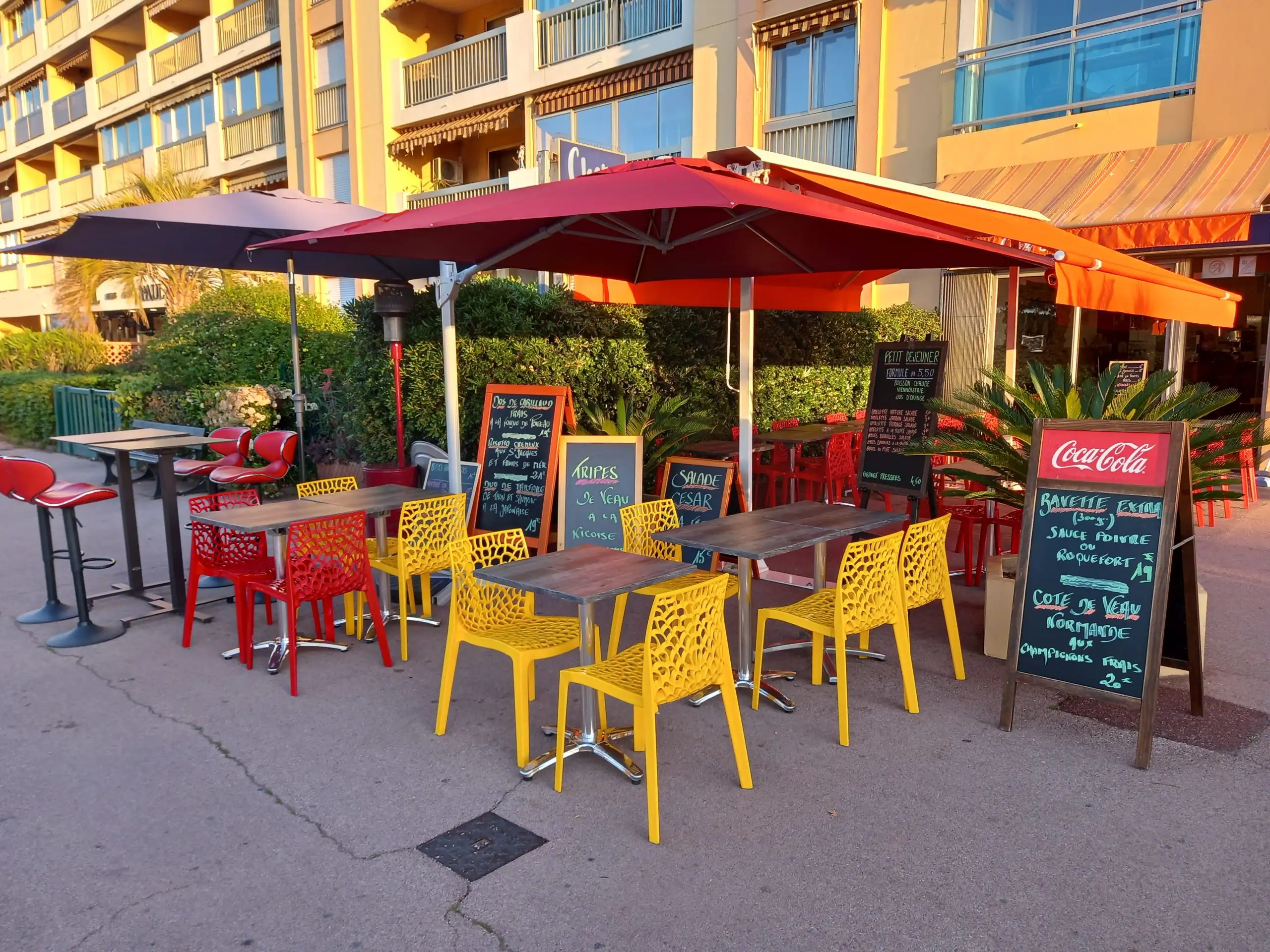 Chez Yves...restaurant bar à Cagnes-sur-Mer