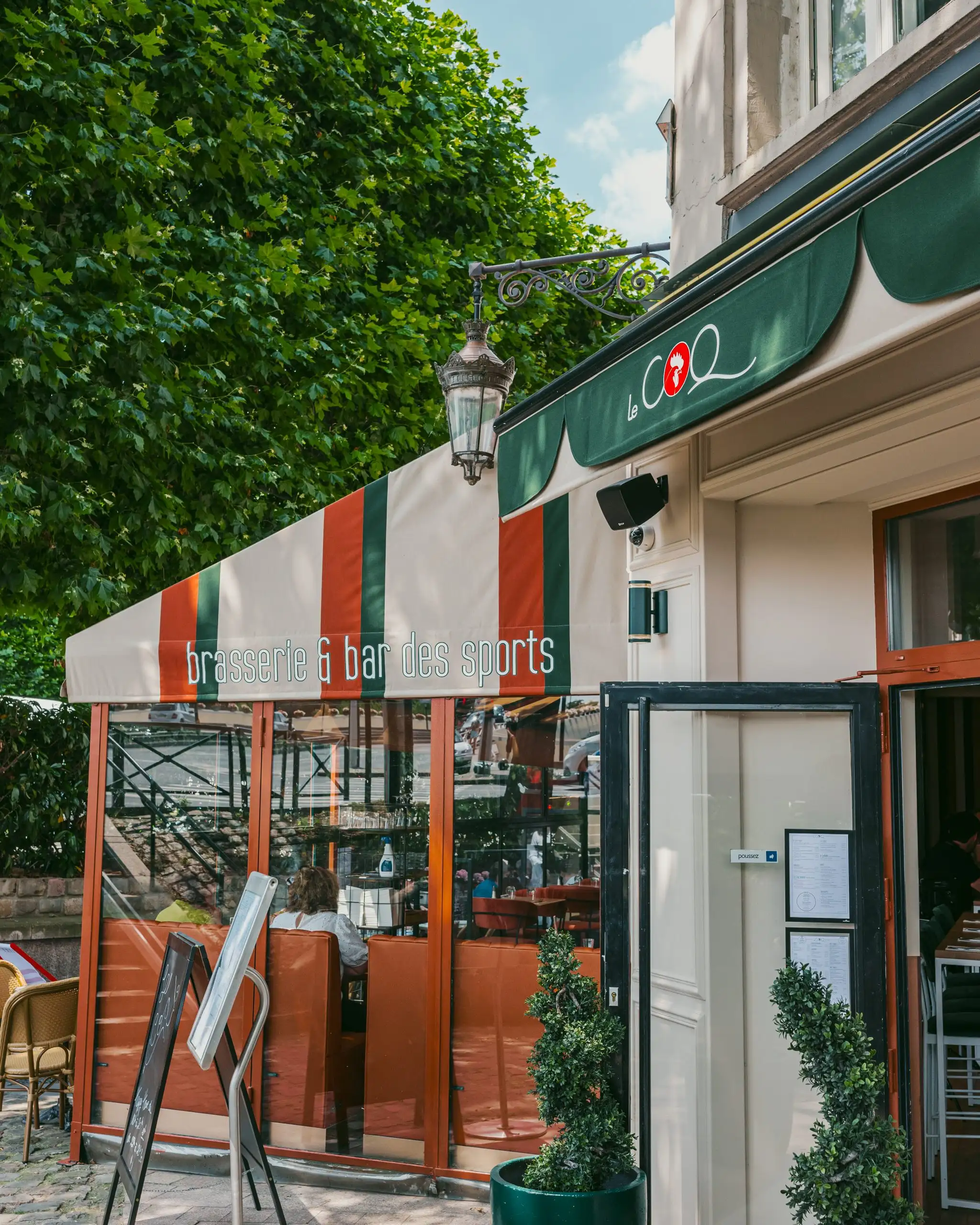 Le Coq - Brasserie & Bar des sports à Puteaux