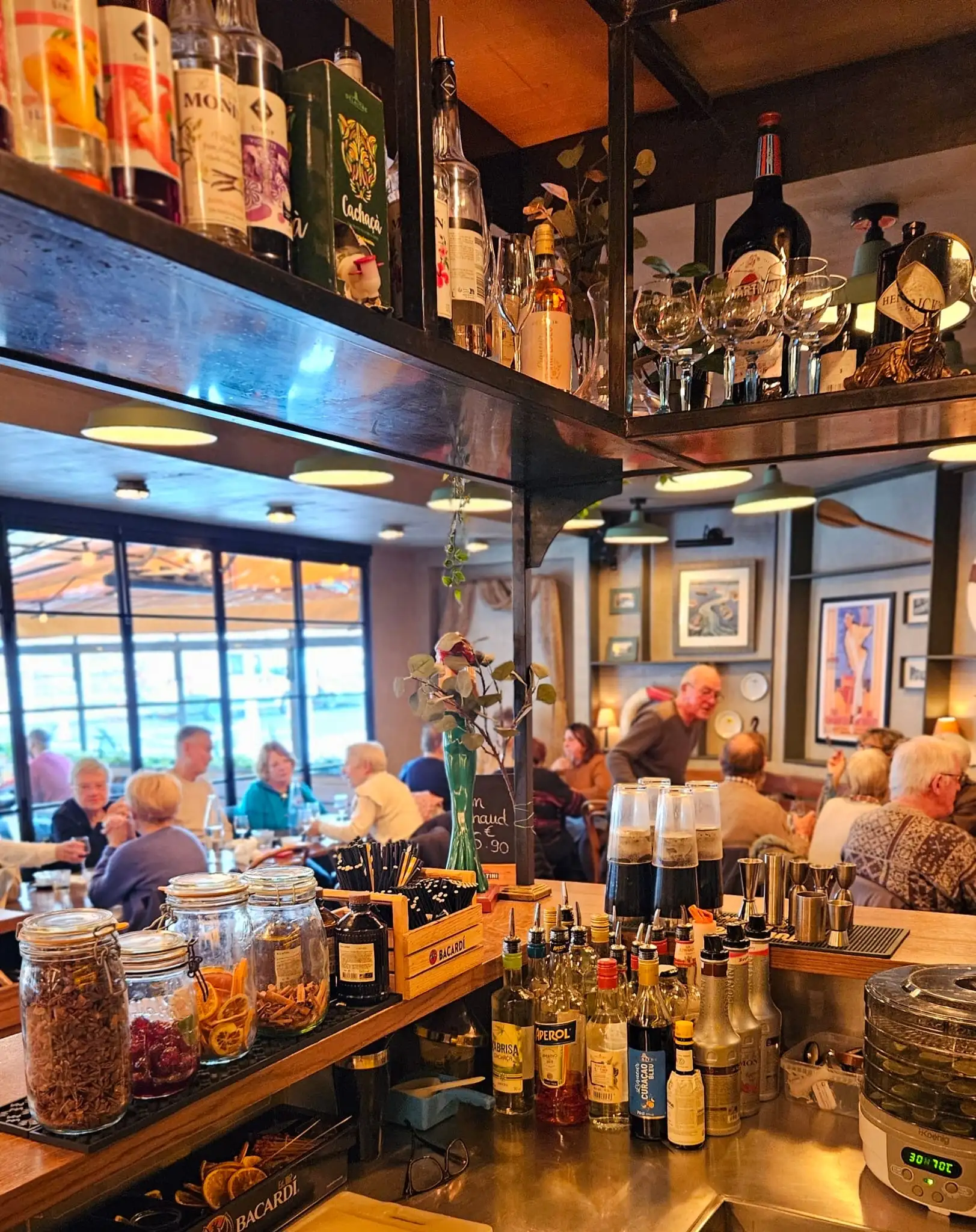 Monsieur Moulinot à Issy-les-Moulineaux