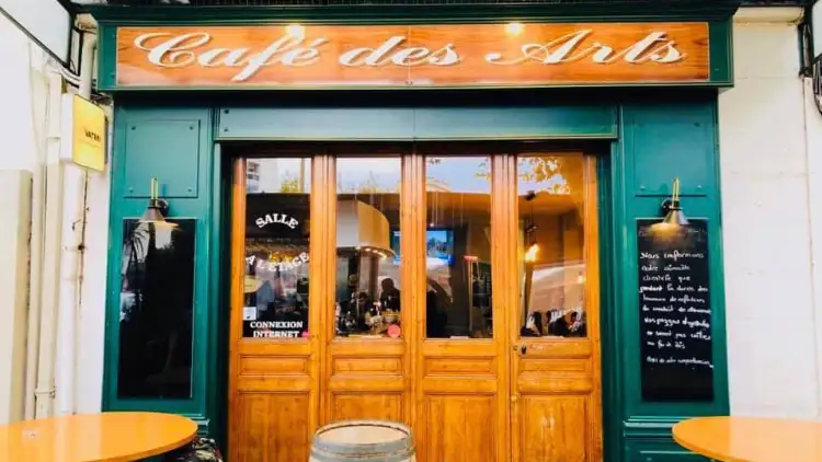 Café des Arts à Aubagne