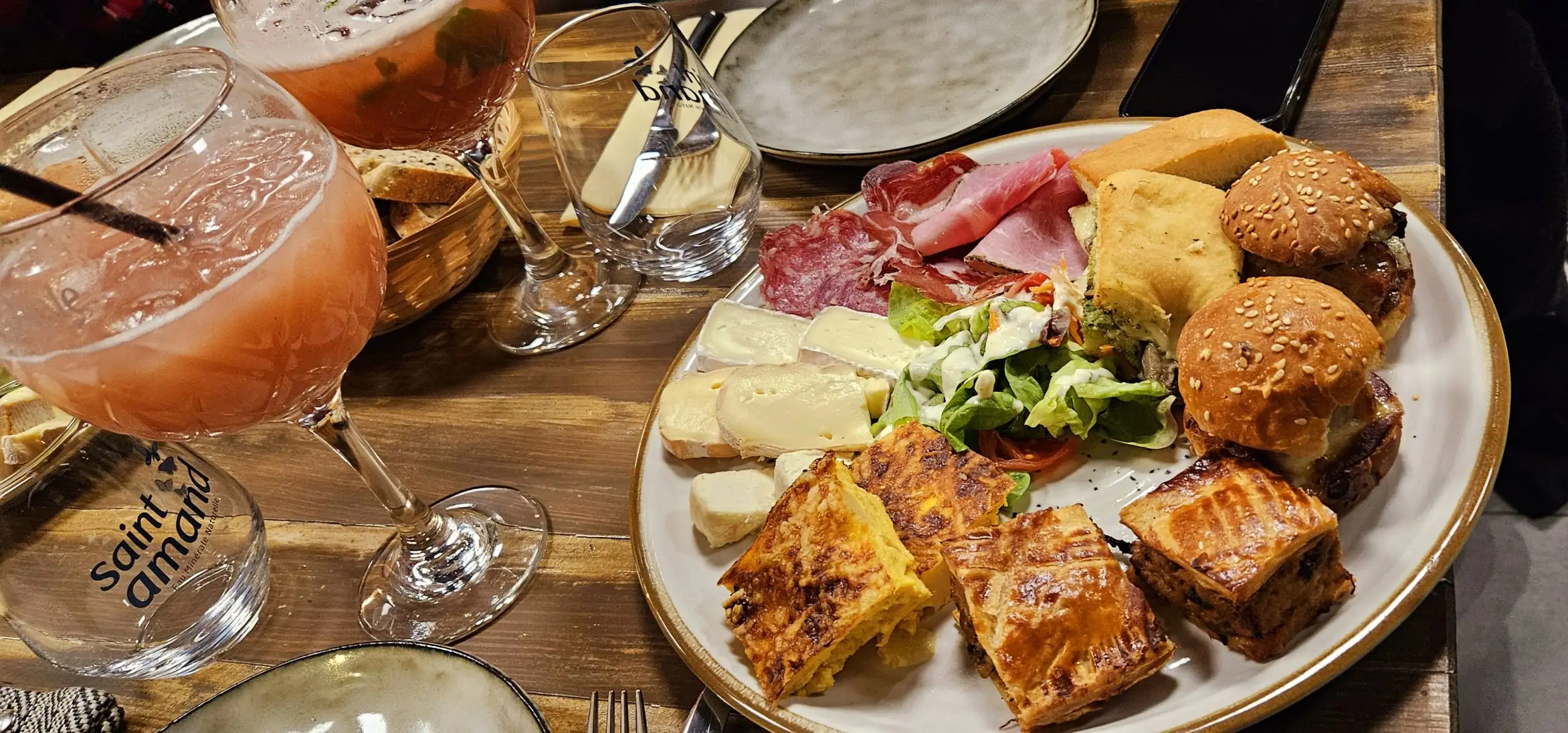 La table de romainville à Valenciennes