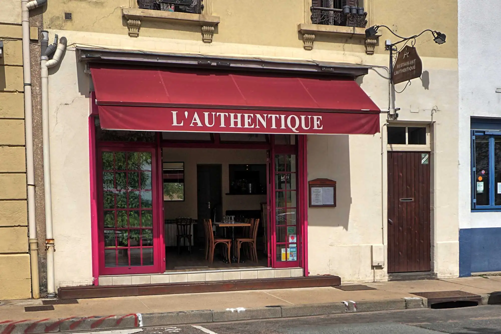 RESTAURANT L'AUTHENTIQUE à Roanne