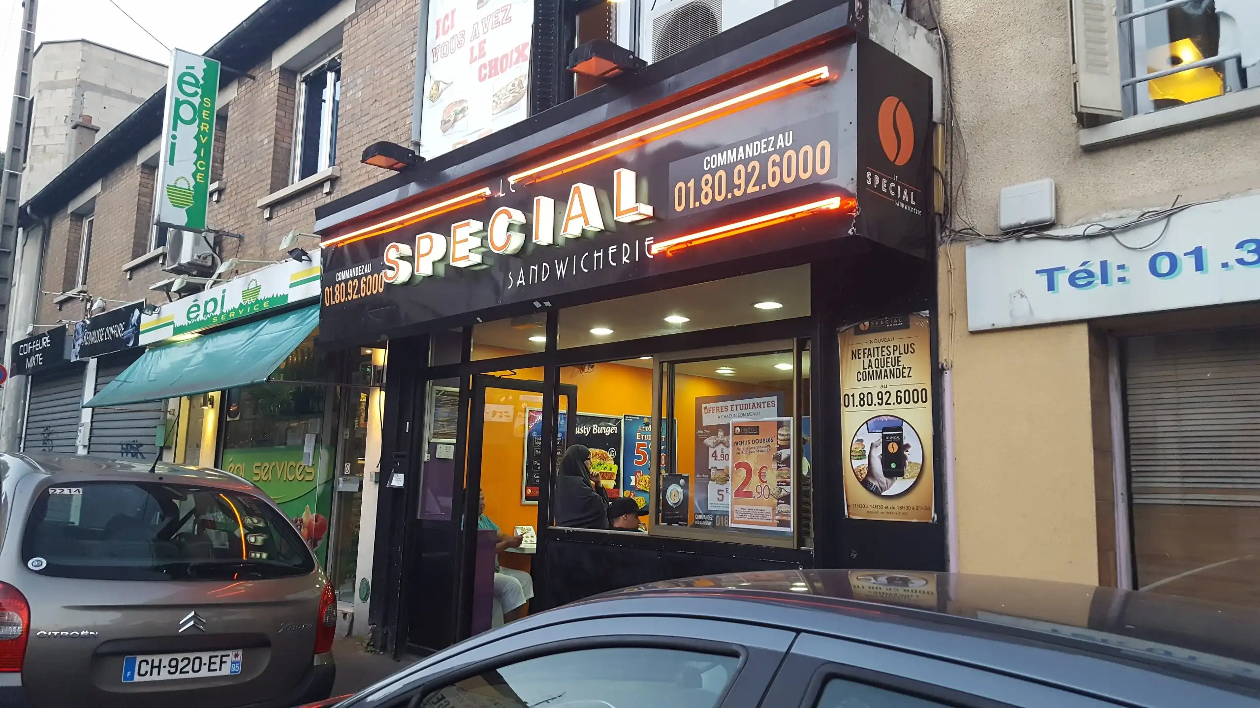 Le SPECIAL restaurant à Argenteuil