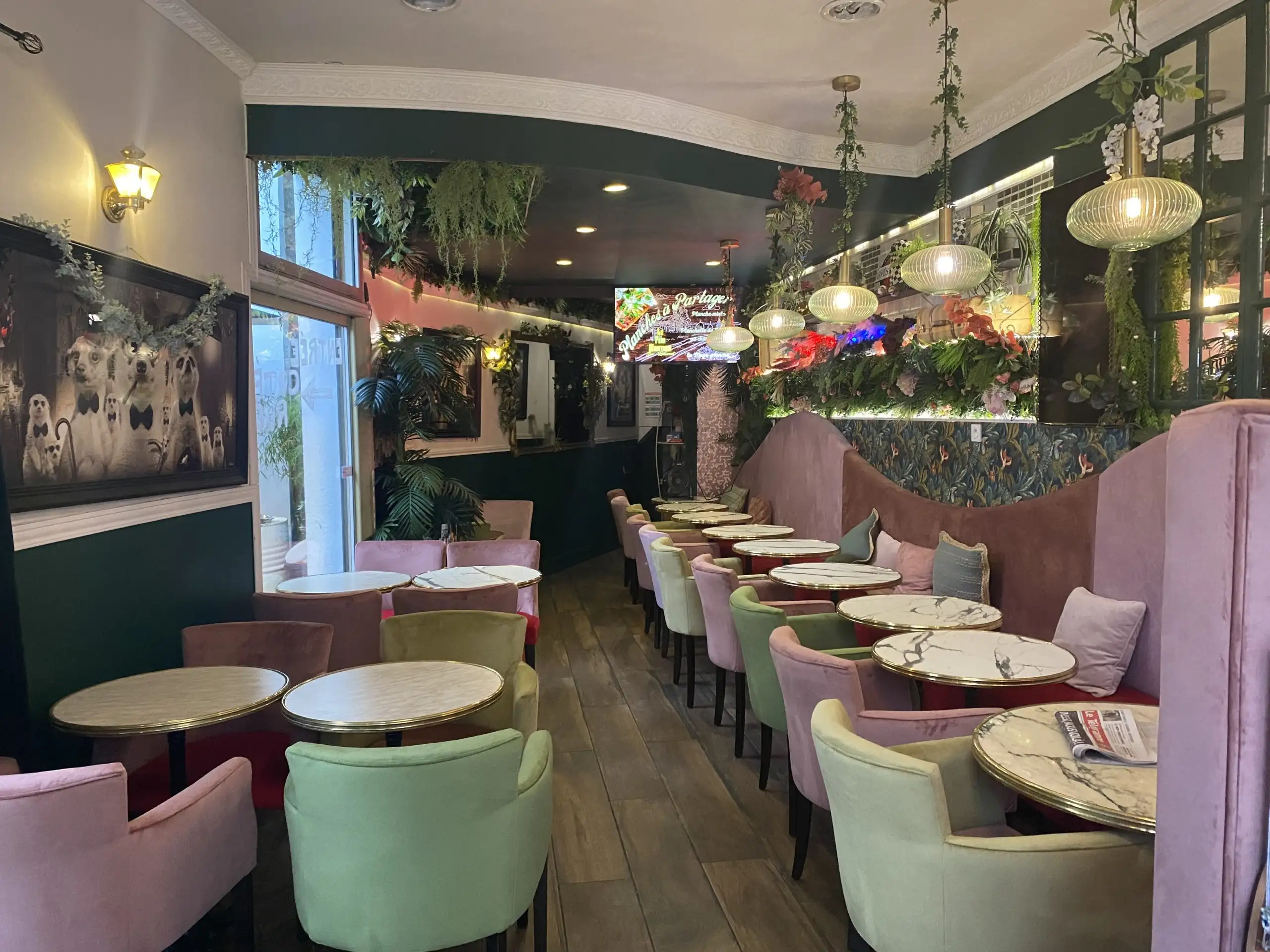 Le Pere Moustache à Saint-Brieuc