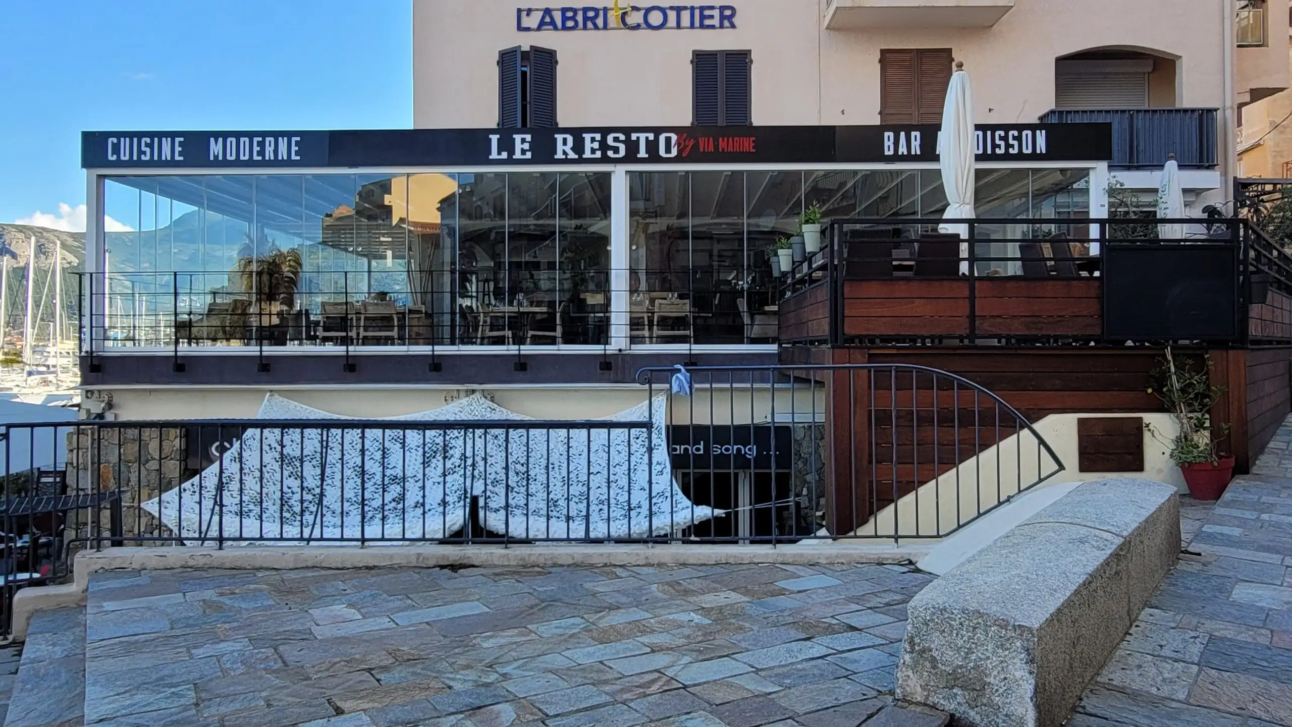 Via Marine Le Resto à Calvi