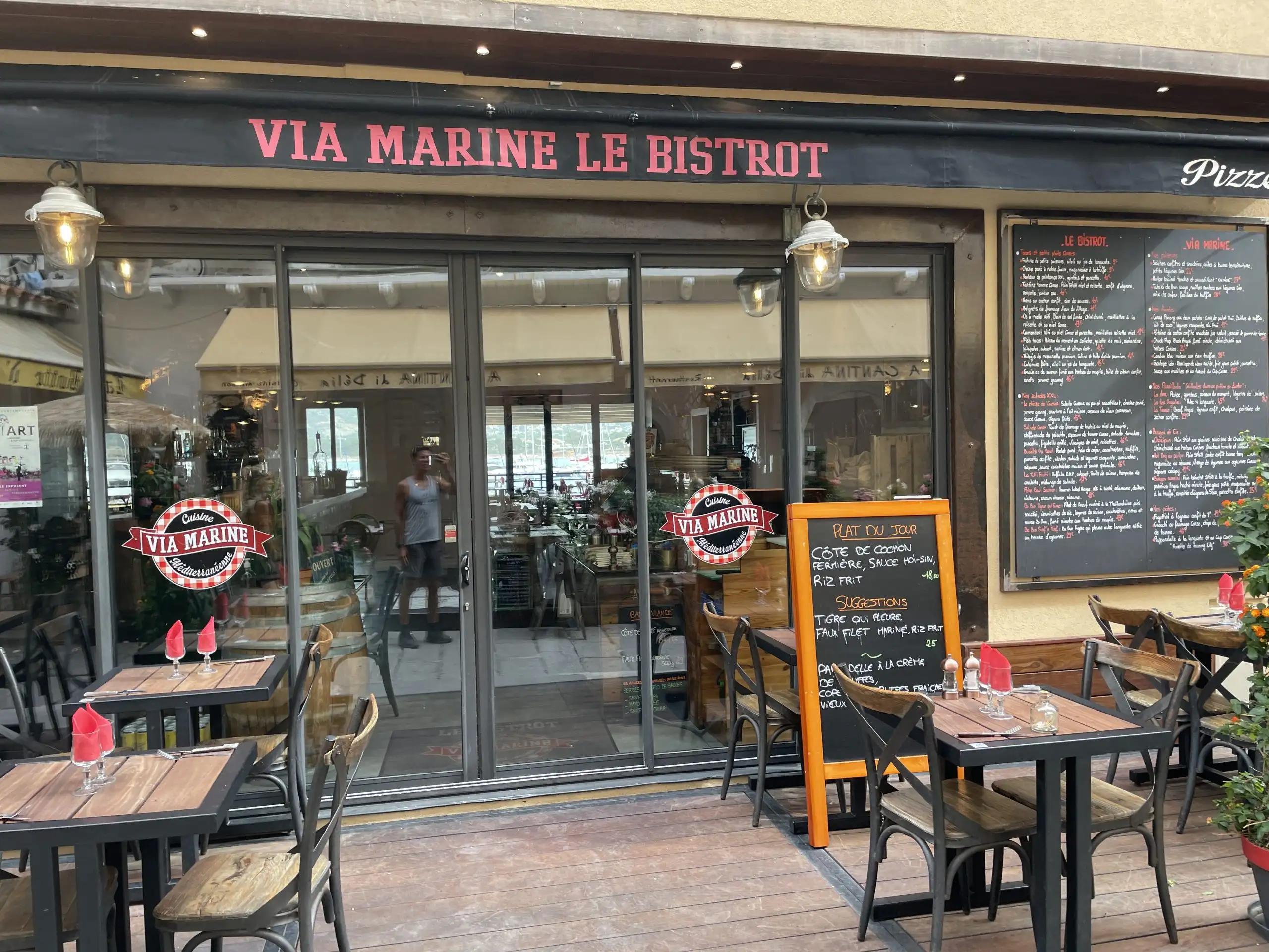Via Marine Le Bistrot à Calvi