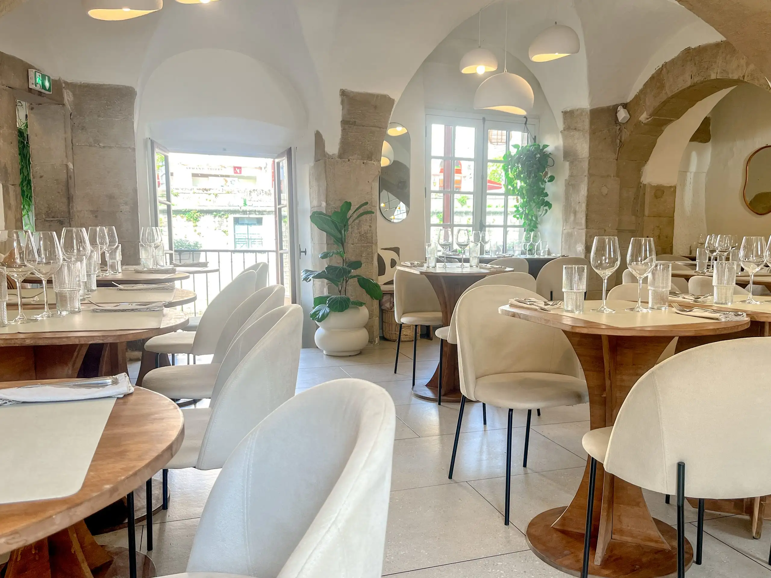 Ø SAISONS à Castres