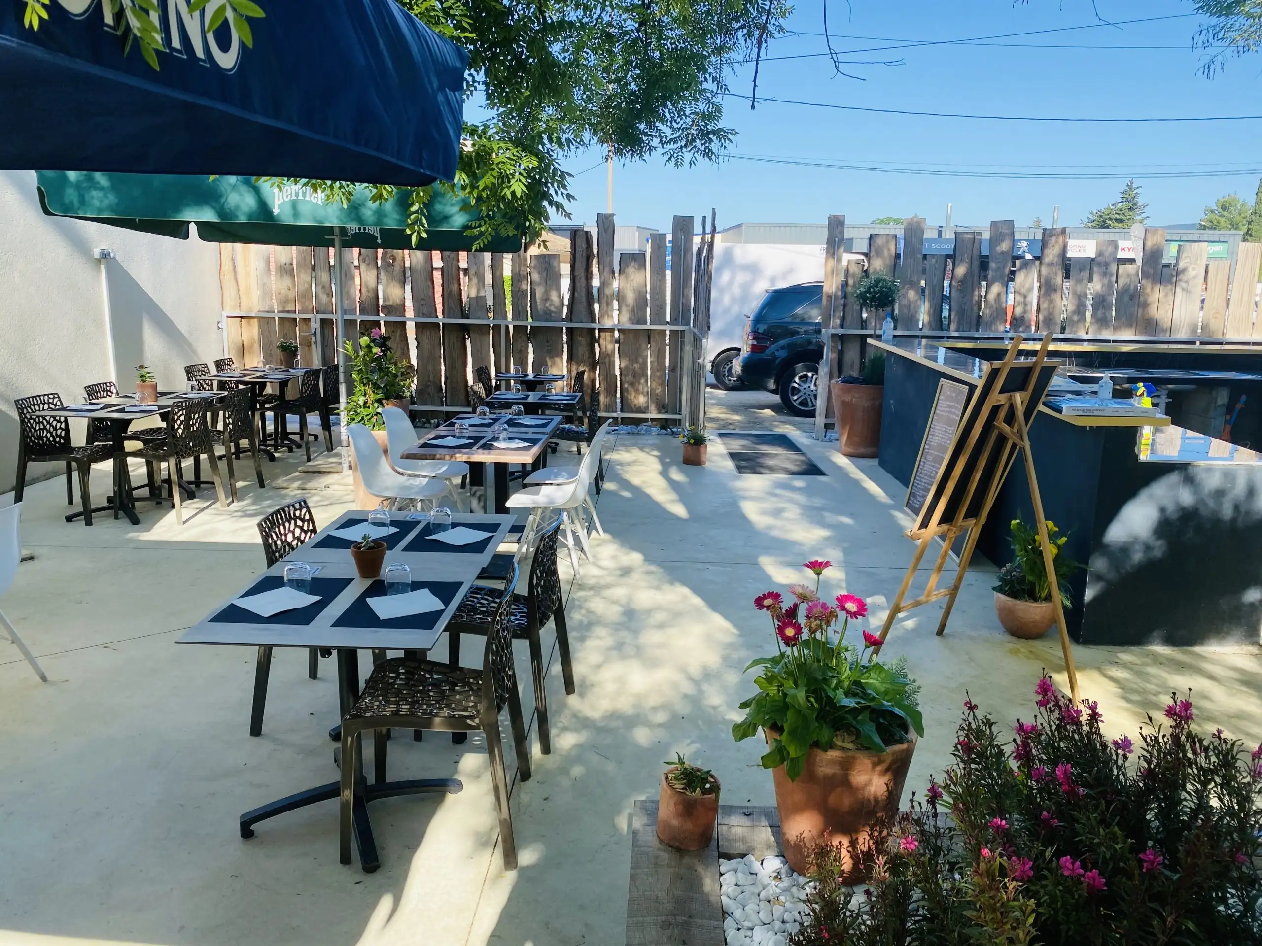 Restaurant traiteur Comme une abeille à Montélimar