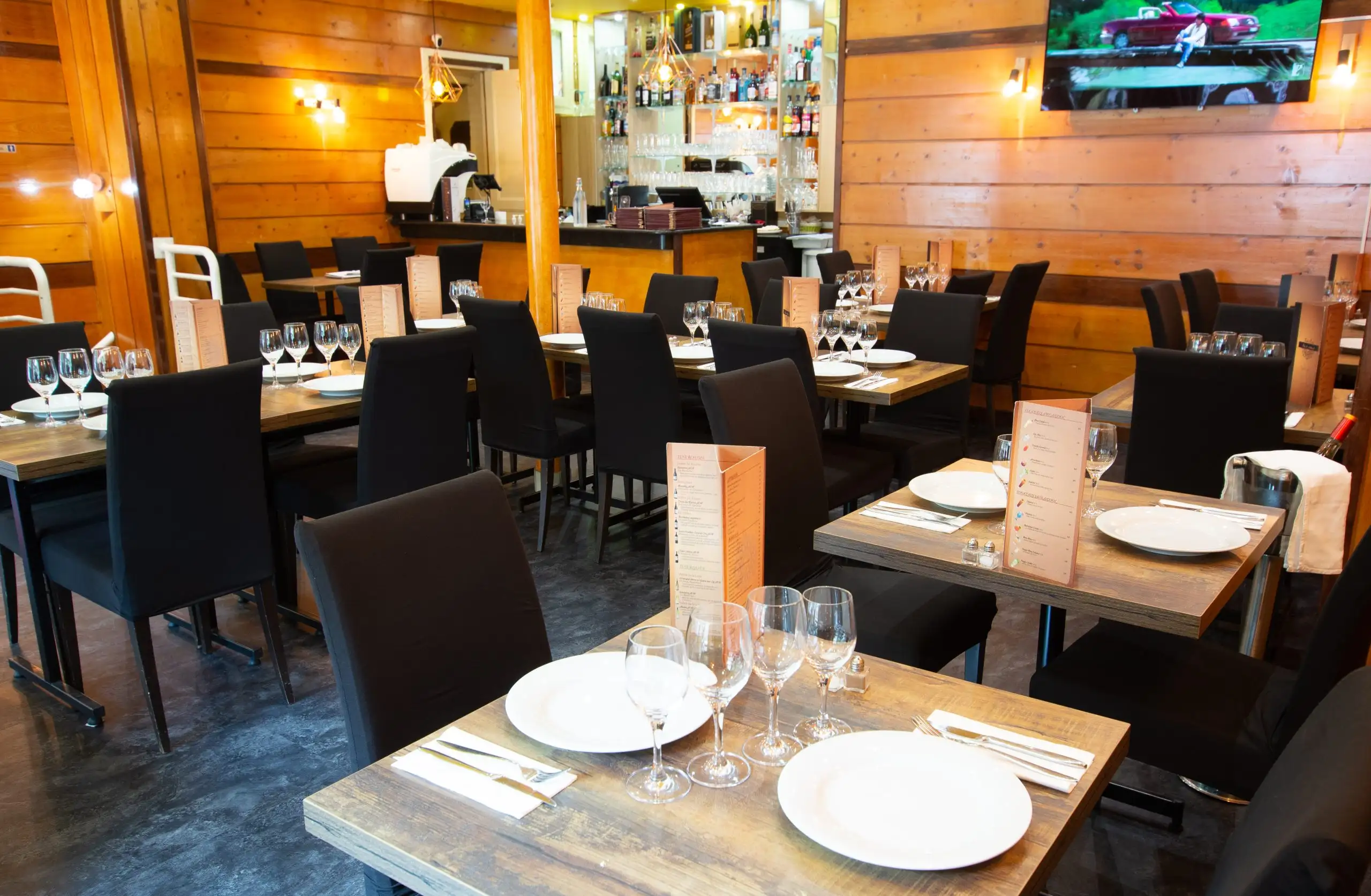 Restaurant Le Lassani à Courbevoie