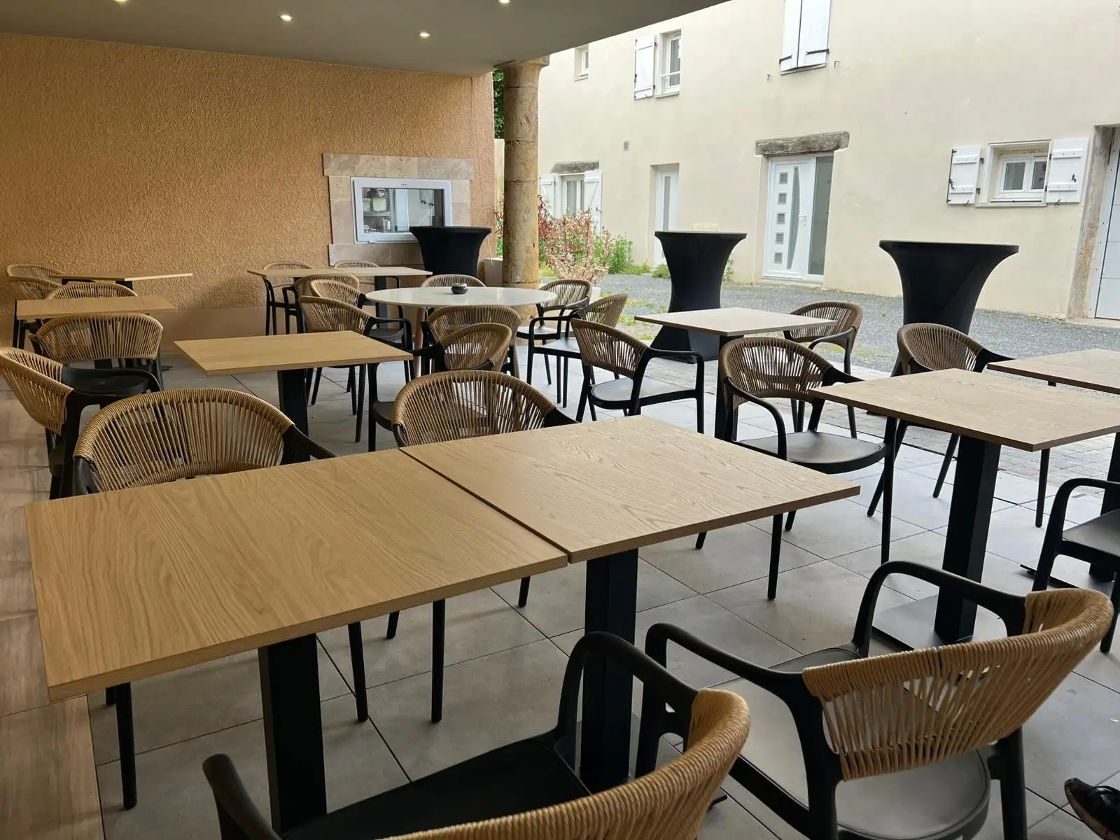 L'invitation Restaurant à Villefranche-sur-Saône