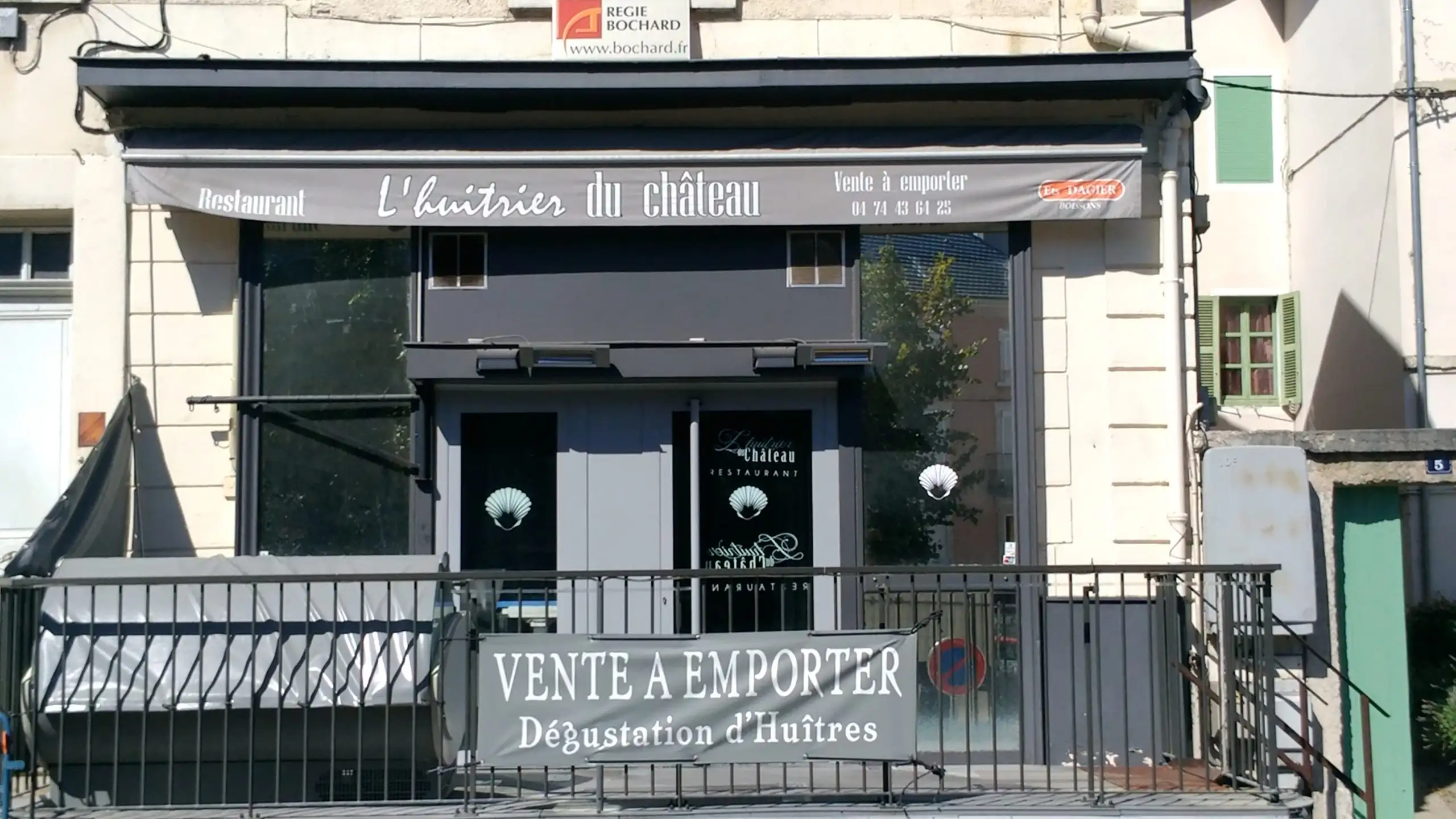 l Huitrier Du Château à Bourgoin-Jallieu