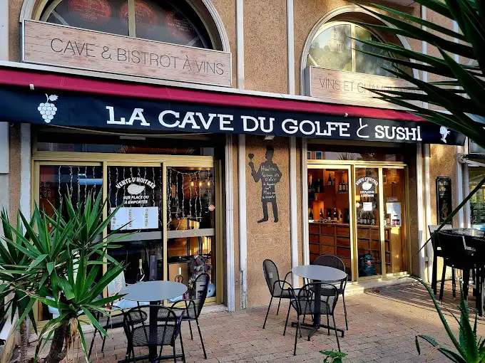 La Cave du Golfe と sushis à Vallauris