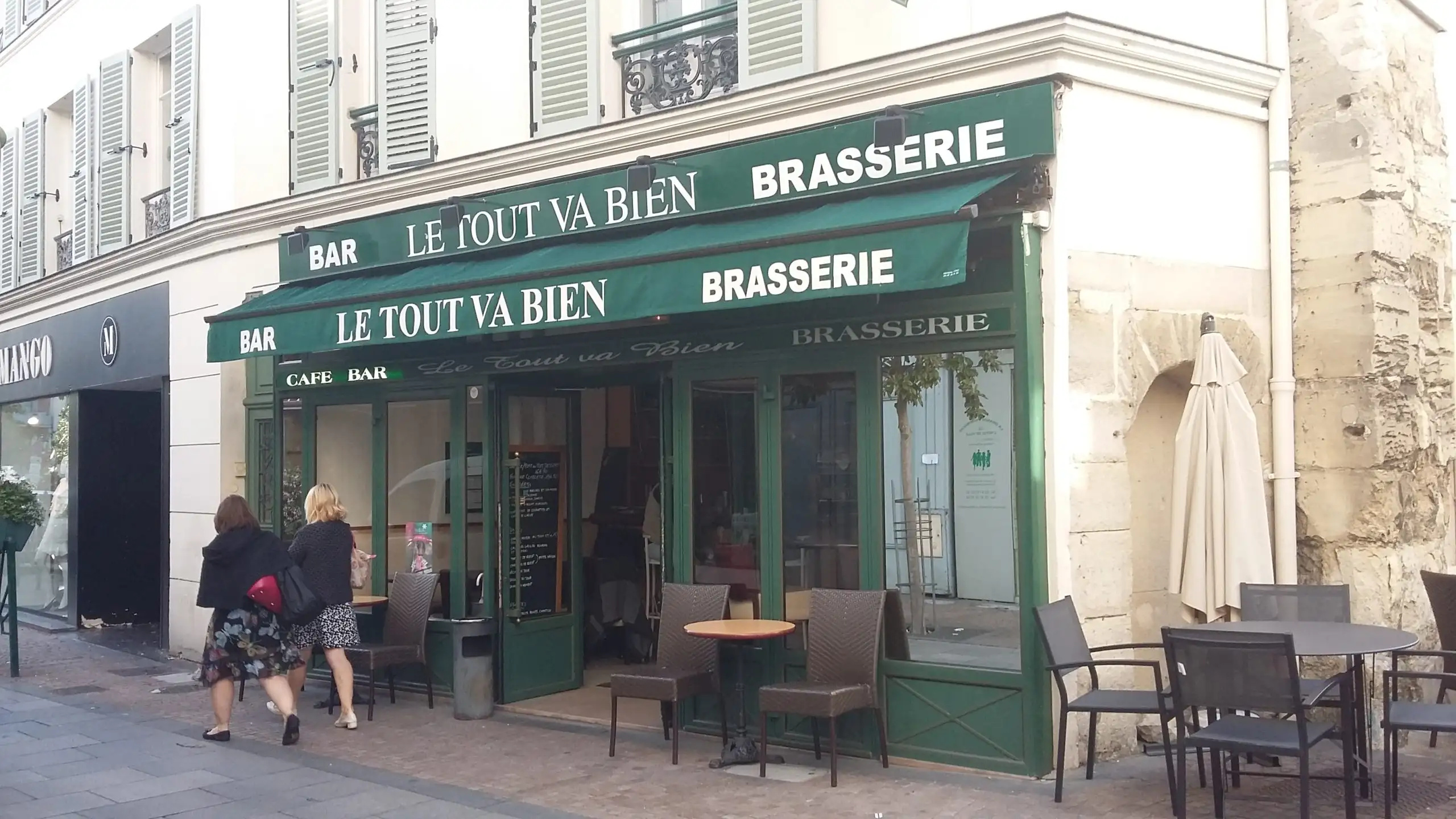 Tout Va Bien à Rueil-Malmaison