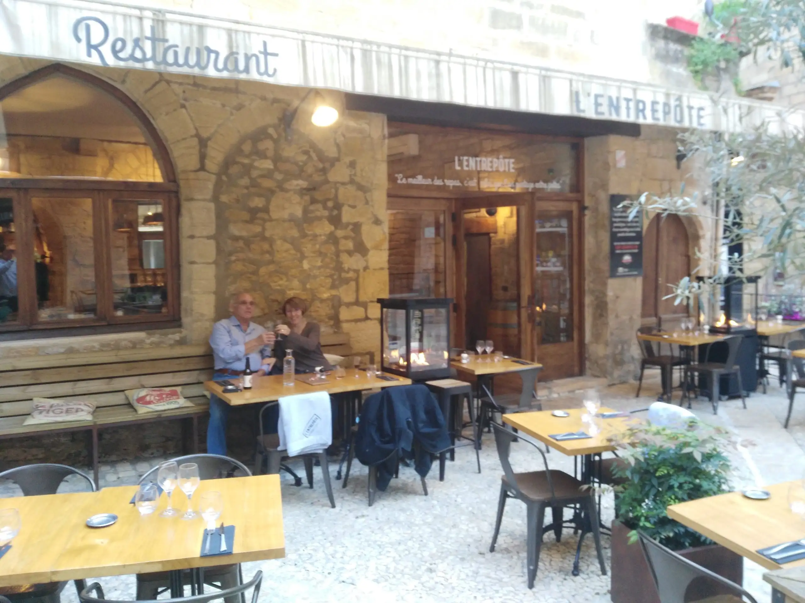 L'Entrepôte - Restaurant - Sarlat-la-Canéda à Sarlat-la-Canéda