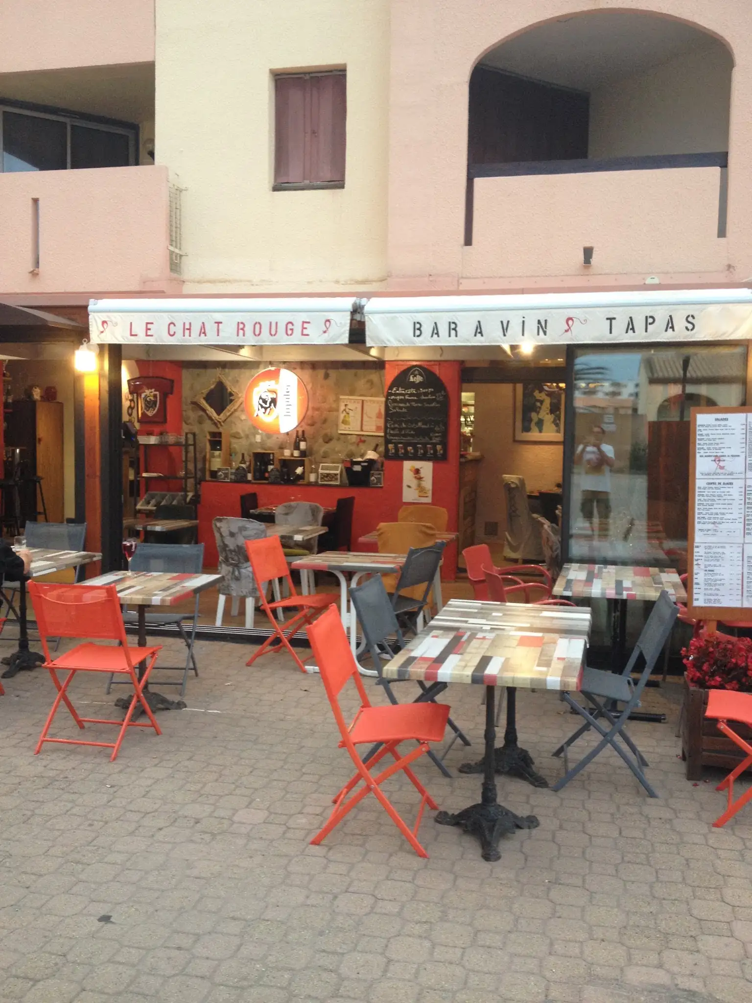 Le chat rouge à Le Barcarès