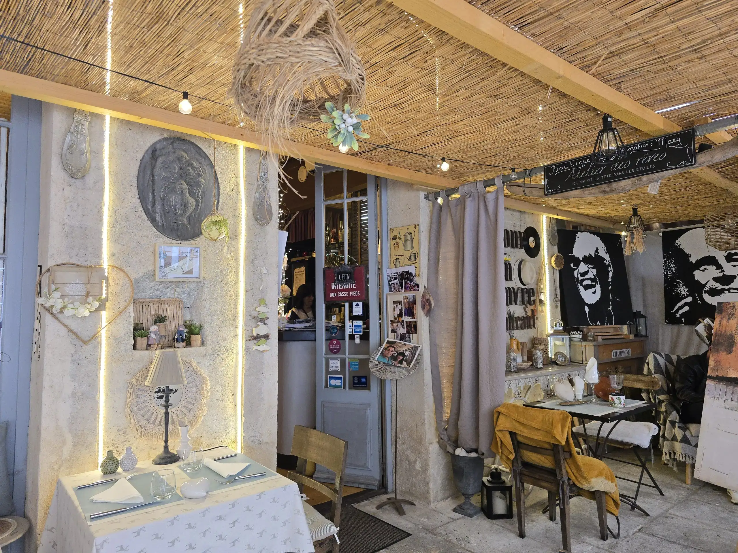 Restaurant La Cour du Louvre à Avignon