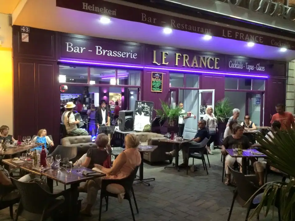 Le France à Moulins