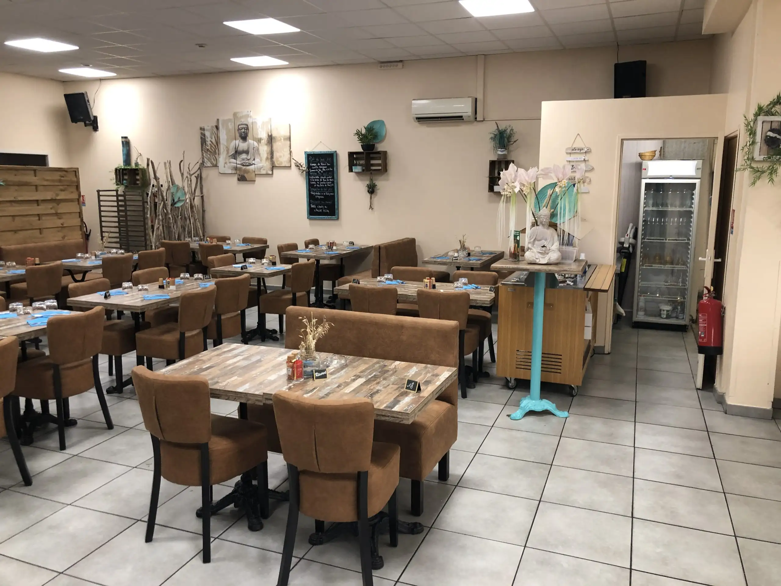 L'Essentiel - les estroublans Vitrolles à Vitrolles