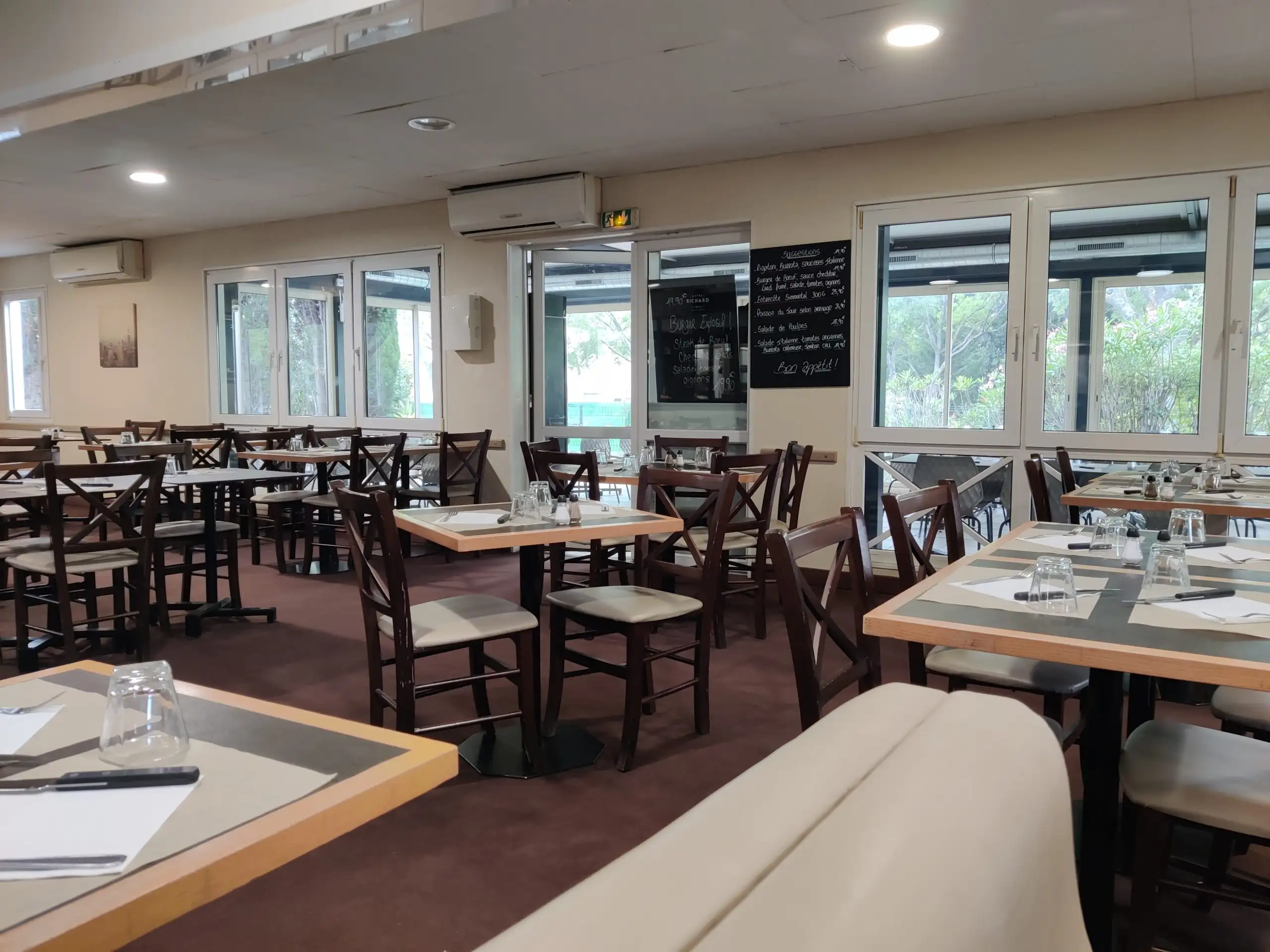 Via Nostra à Vitrolles