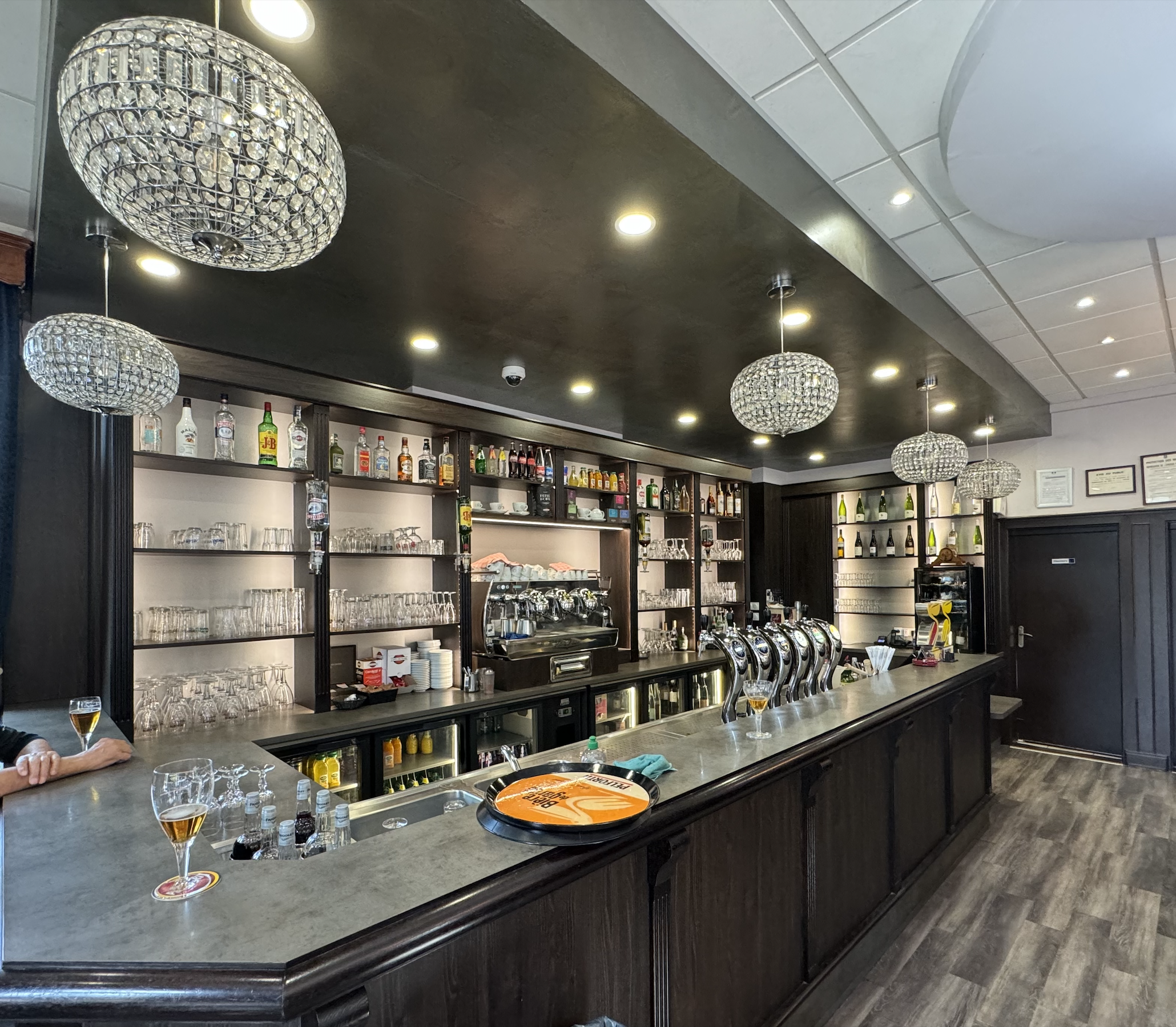 Café De La Poste à Saint-Louis