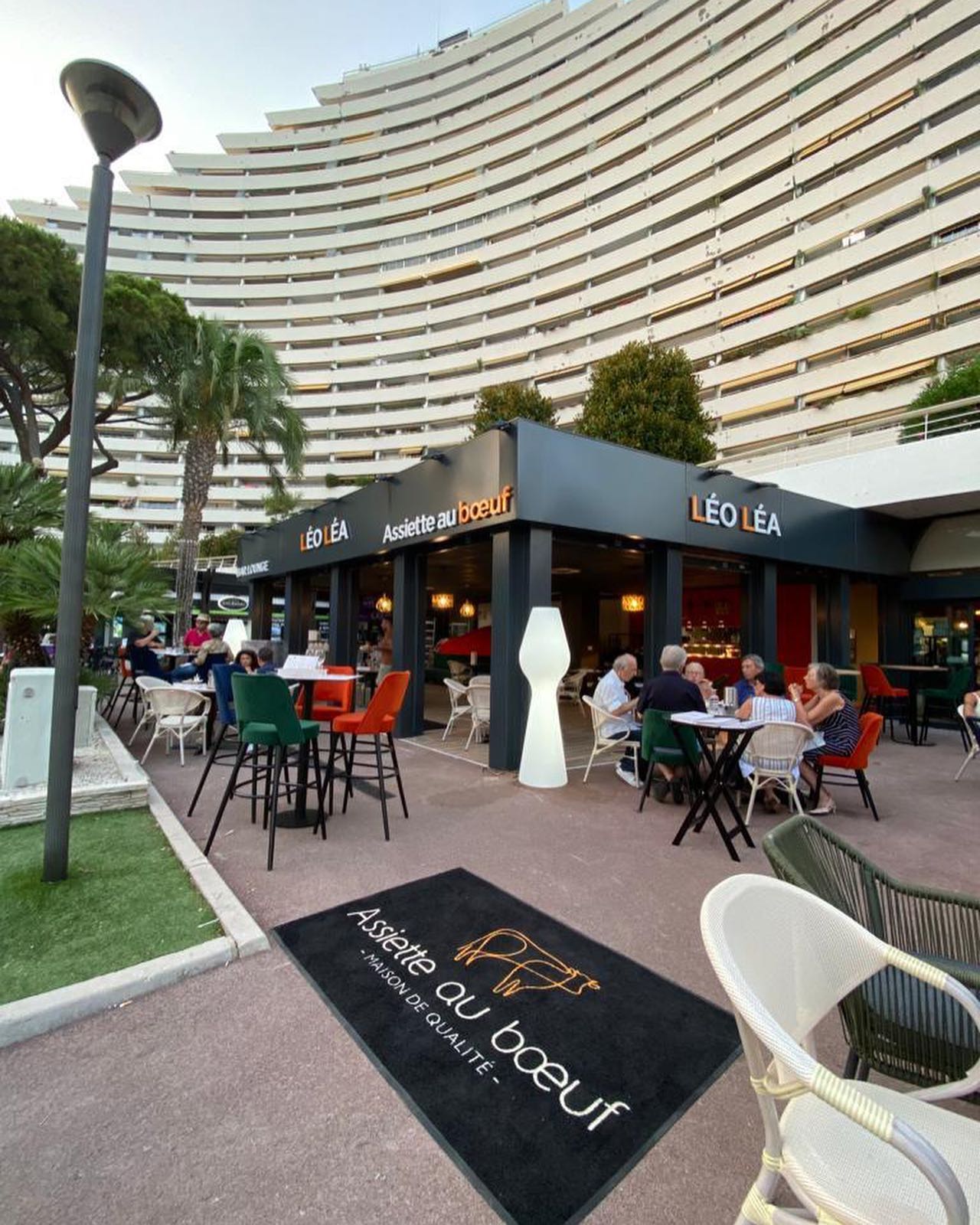 Léo Léa - Assiette au Boeuf - Marina Baie des Anges à Villeneuve-Loubet