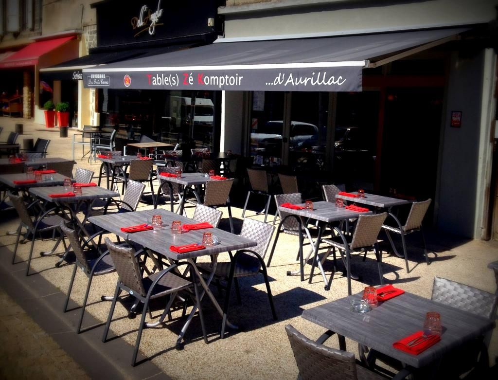 Tables Zé Komptoir à Aurillac