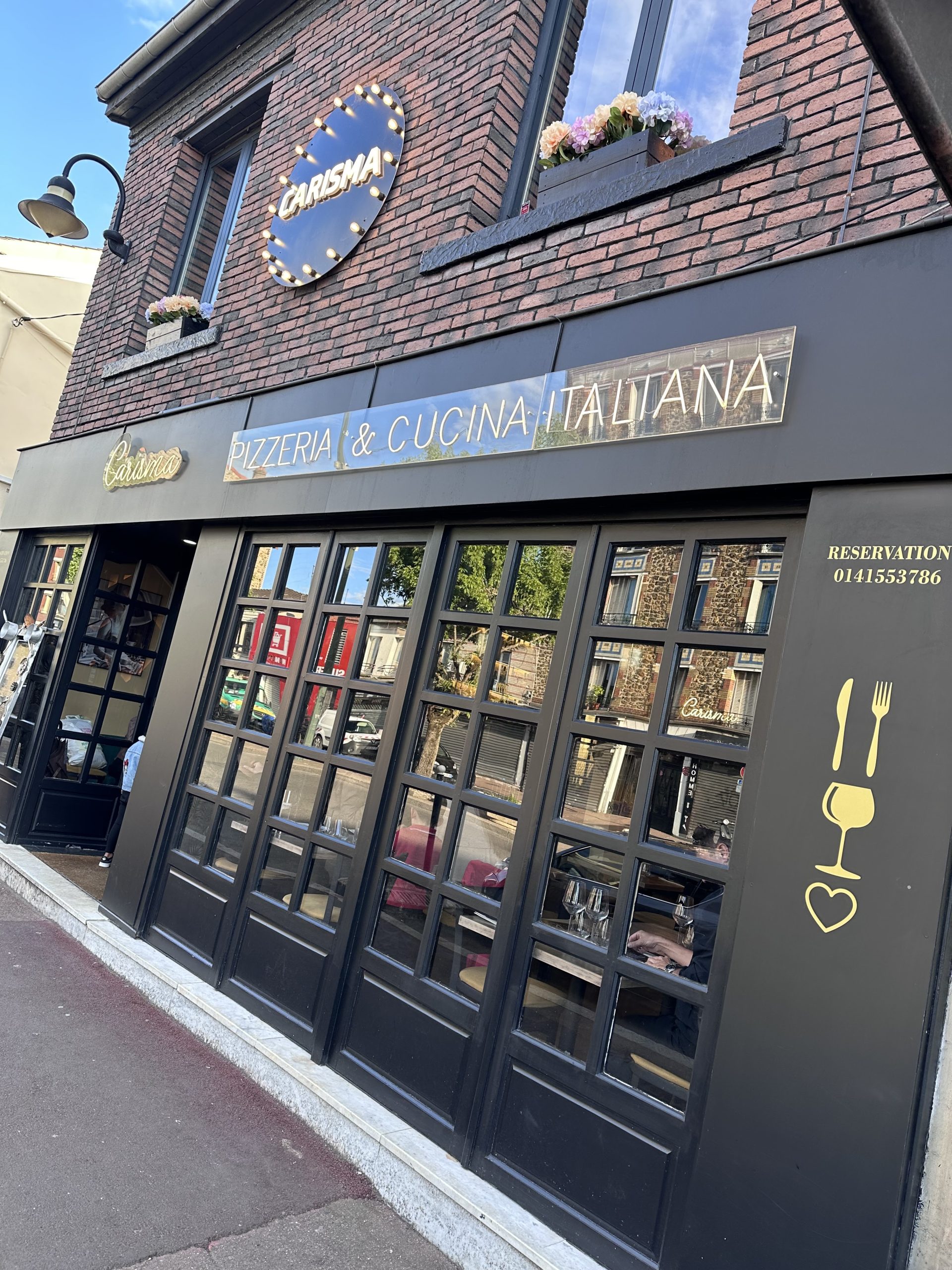 𝐂𝐀𝐑𝐈𝐒𝐌𝐀 • 𝐏𝐢𝐳𝐳𝐞𝐫𝐢𝐚 & 𝐂𝐮𝐜𝐢𝐧𝐚 𝐈𝐭𝐚𝐥𝐢𝐚𝐧𝐚 • à Les Pavillons-sous-Bois