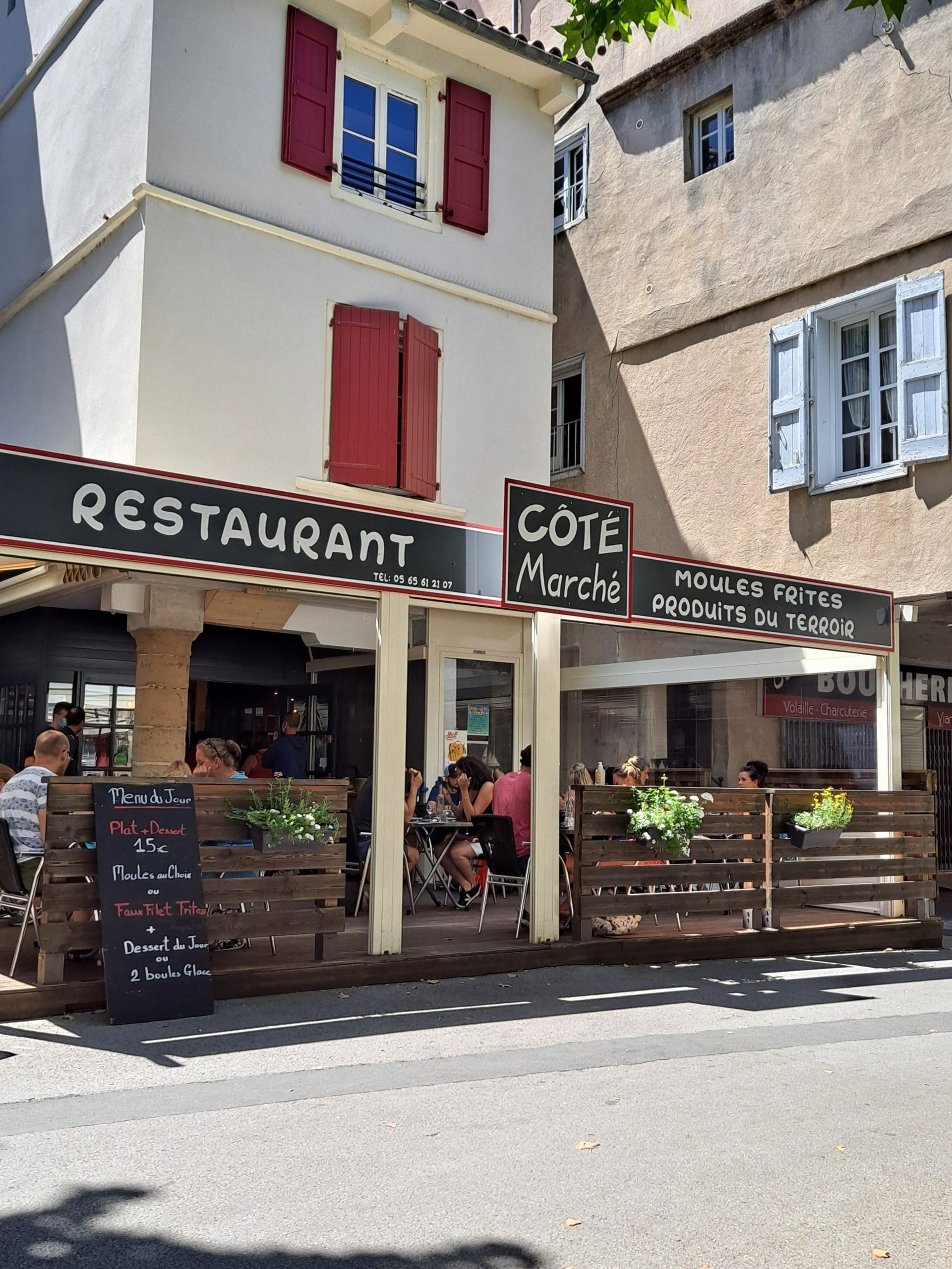 Côté Marché à Millau