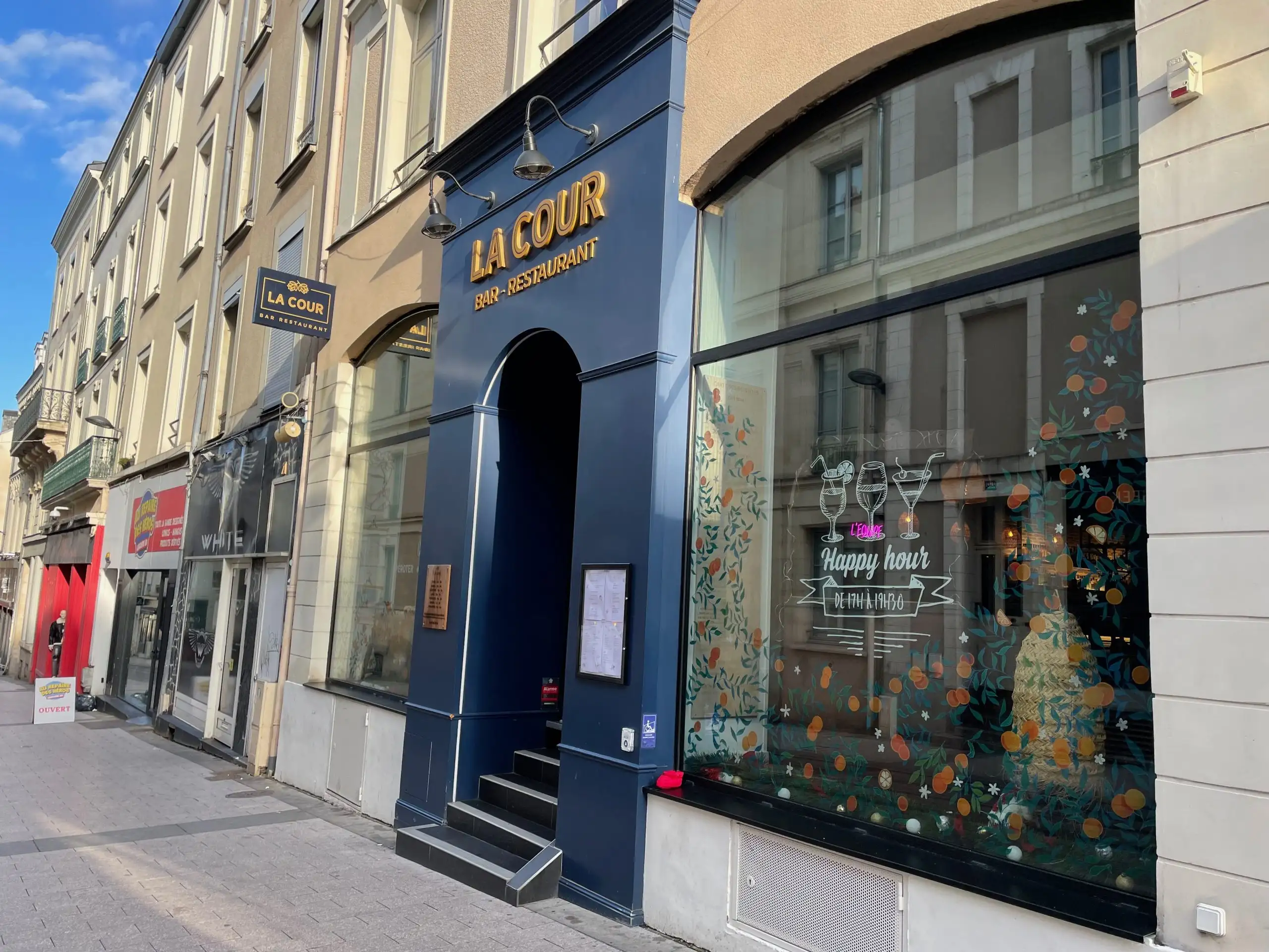 La Cour - Angers à Angers