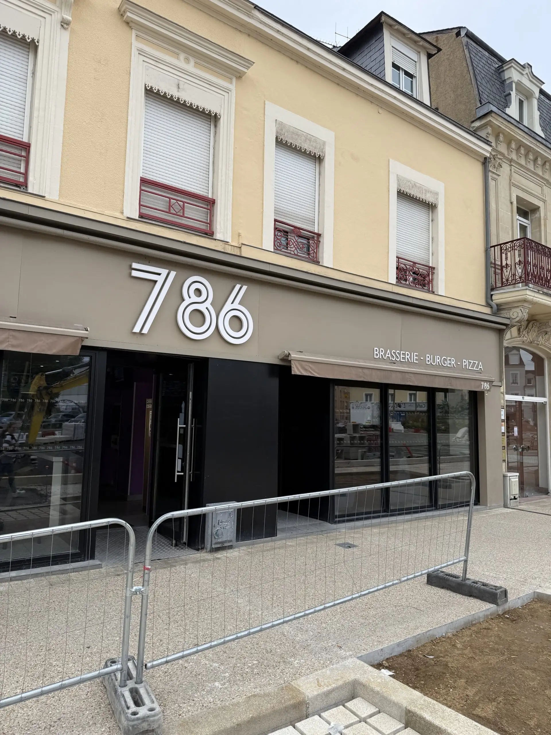 786 - Le Mans I Brasserie & Burger à Le Mans