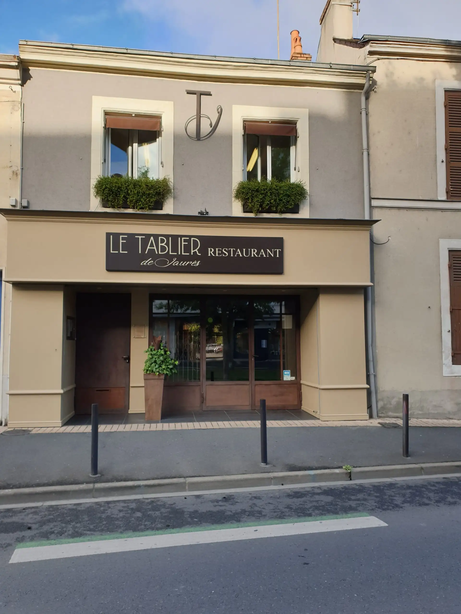 Le Tablier de Jaurès à Le Mans