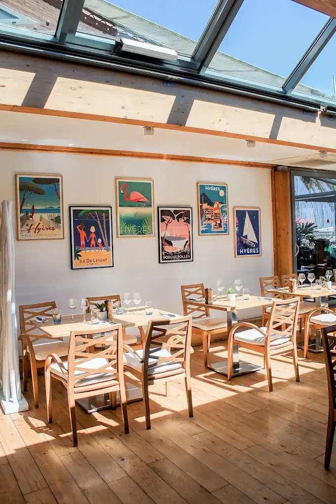 LE CADET 83 à Hyères