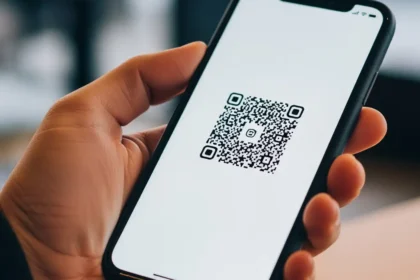 Comprendre et Utiliser les QR Codes avec Votre Smartphone