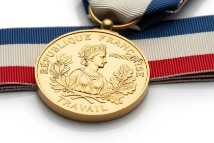 La Médaille du Travail : Un Symbole de Dévouement