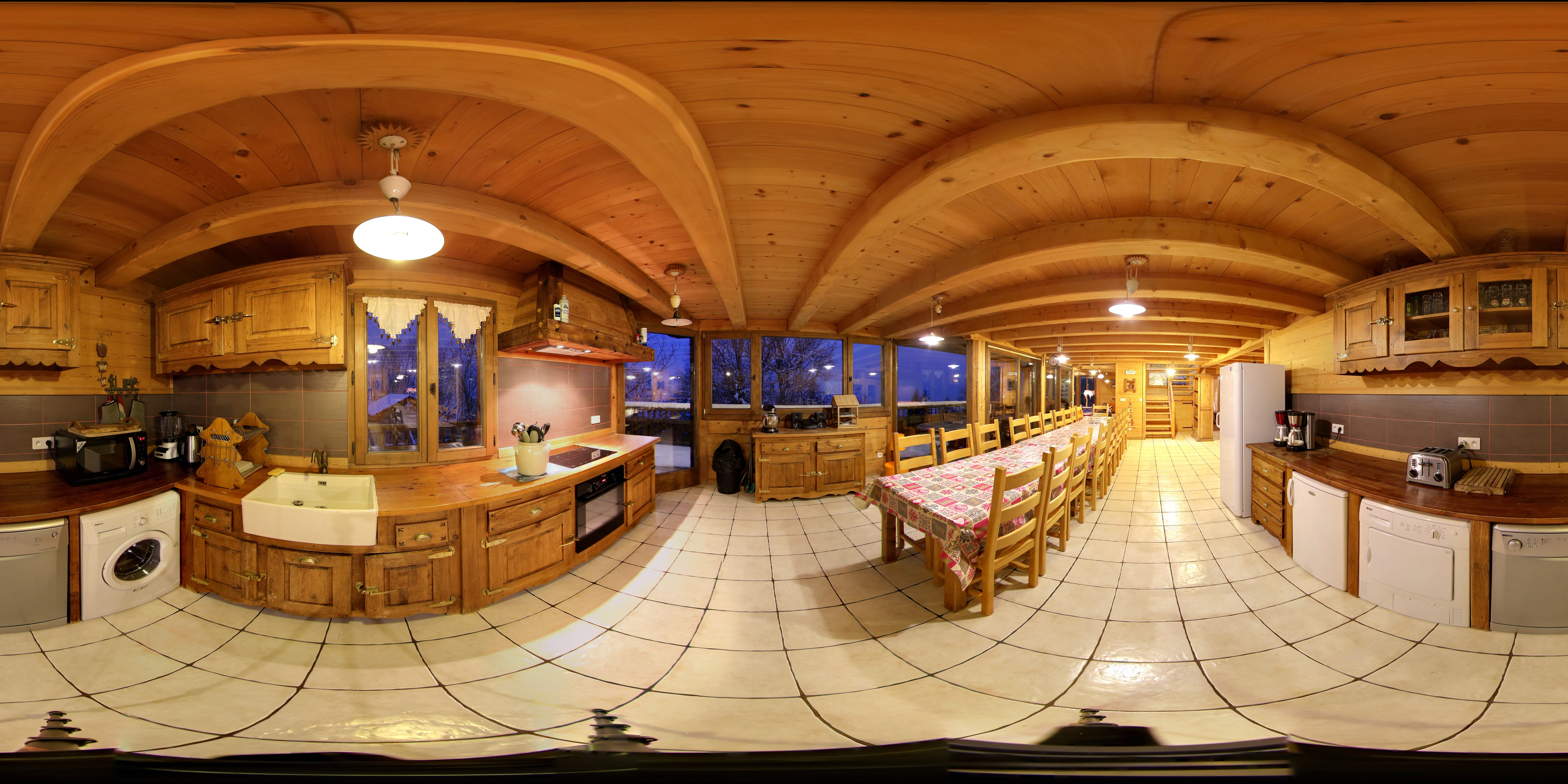 Photos de Chalet Les Neiges Eternelles: Location de vacances 18 personnes proche Navette à Châtel, Portes Du Soleil, Haute-Savoie n°18