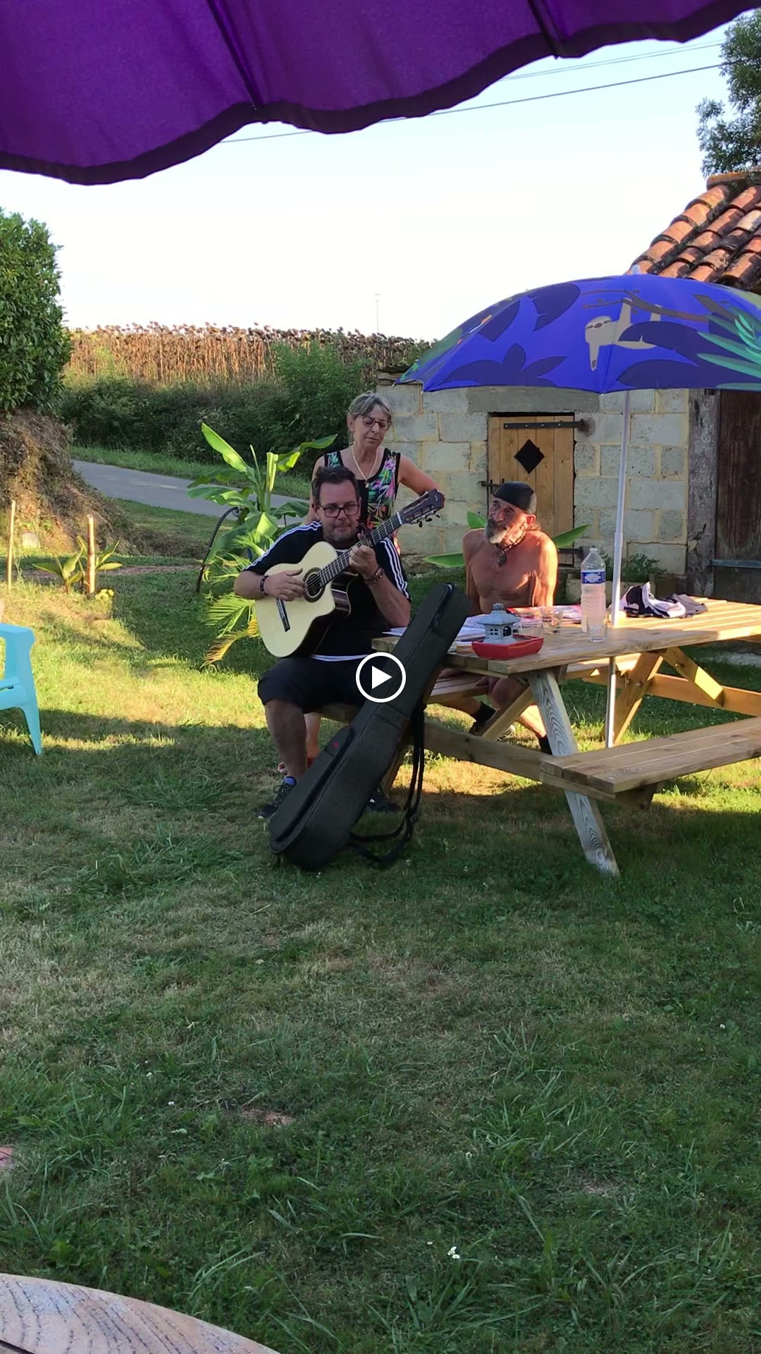 Photos de CHAMBRES d' HOTE et STUDIO du Grand Hôte n°3