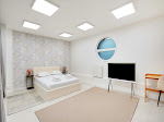Photos de Chic and modern apt - 2BR/6P- Place de la Nation - Belvilla by Oyo n°7