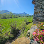 Photos de Gîte Le Rocher | Chalet vue Pyrénées avec spa | 6 pers | Asson Béarn 64 n°6