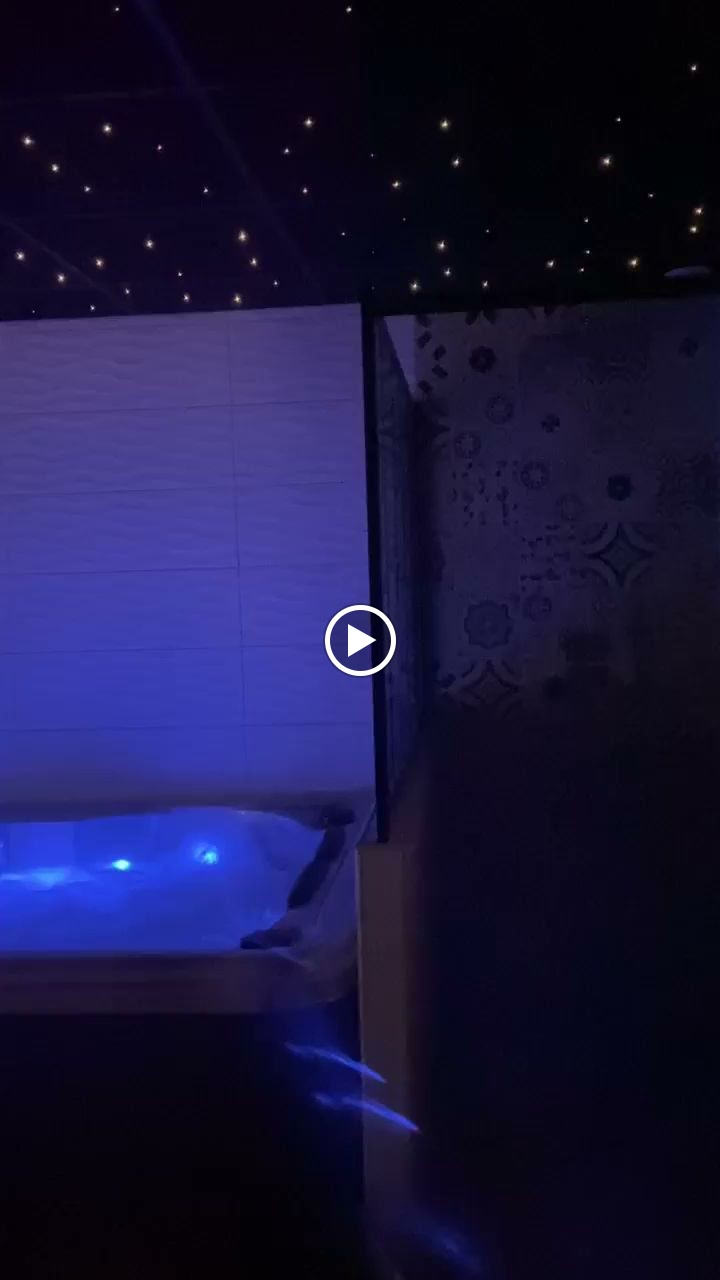 Photos de Au cœur du spa une loveroom romantique proche de Toulouse n°9