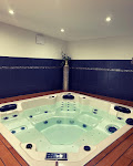 Photos de SUITE 785 - CHAMBRE D'HOTES Spa Jacuzzi Sauna Love room n°3